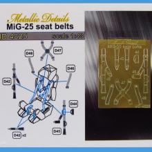 MD4825 MiG-25. Seat belts