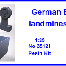 35121 German EZ-44 landmines and box